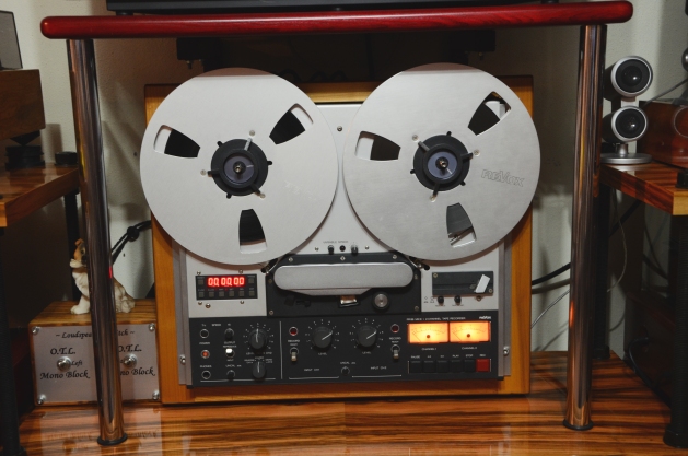 Old analog stereo tape recorder